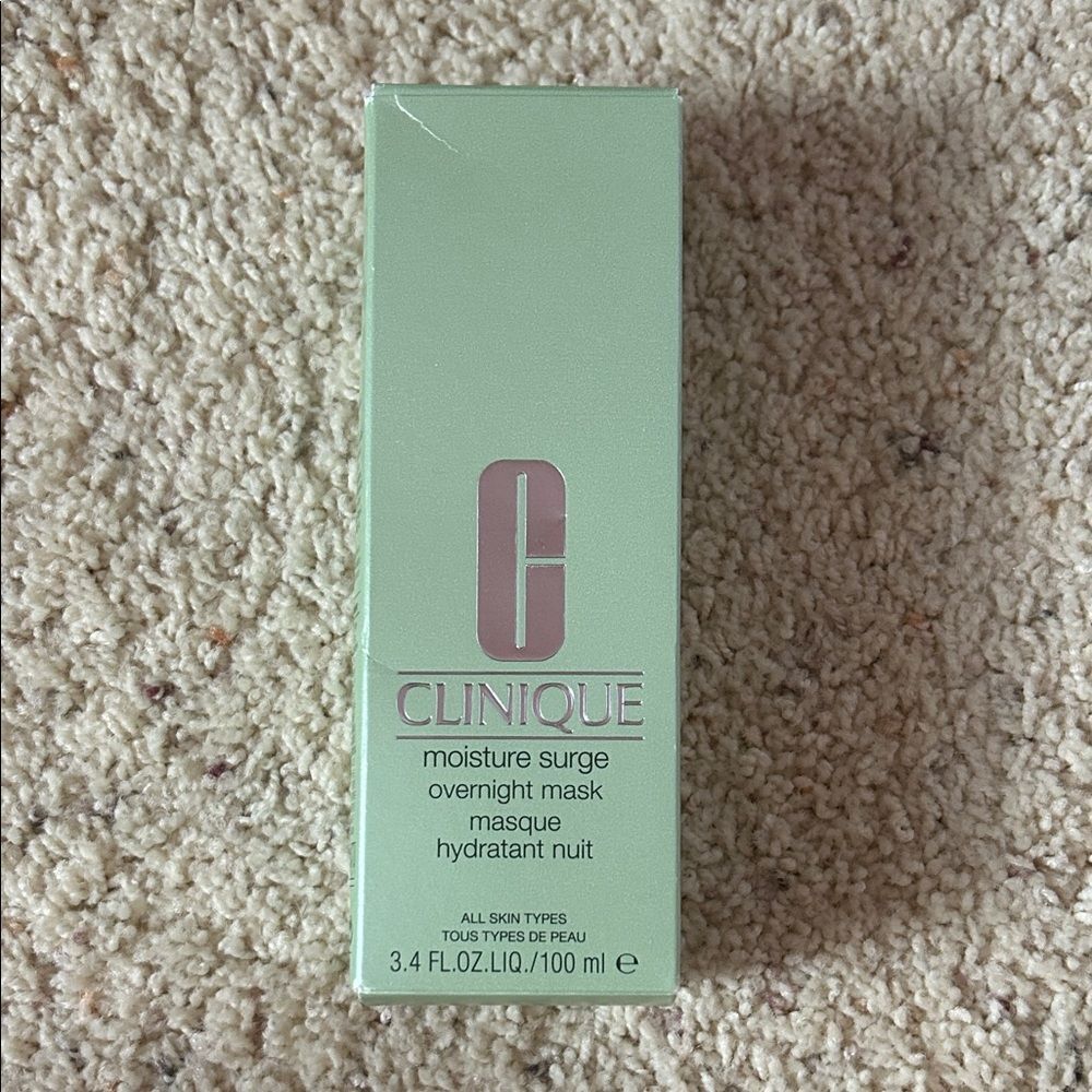 Clinique Moisture Surge Overnight Mask